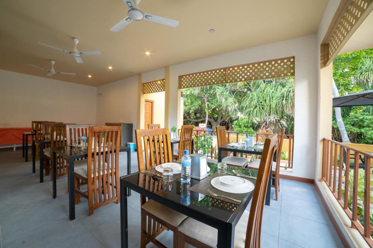 Nala Veli Beach & Spa Ukulhas エクステリア 写真